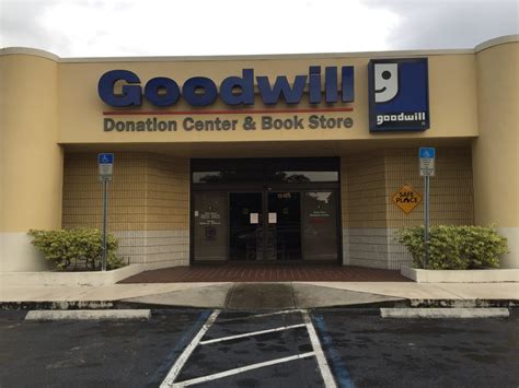Goodwill fort myers - View detailed information about property 5547 10th Ave, Fort Myers, FL 33907 including listing details, property photos, school and neighborhood data, and much more.